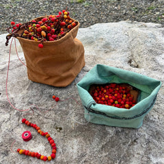 foraging buckets