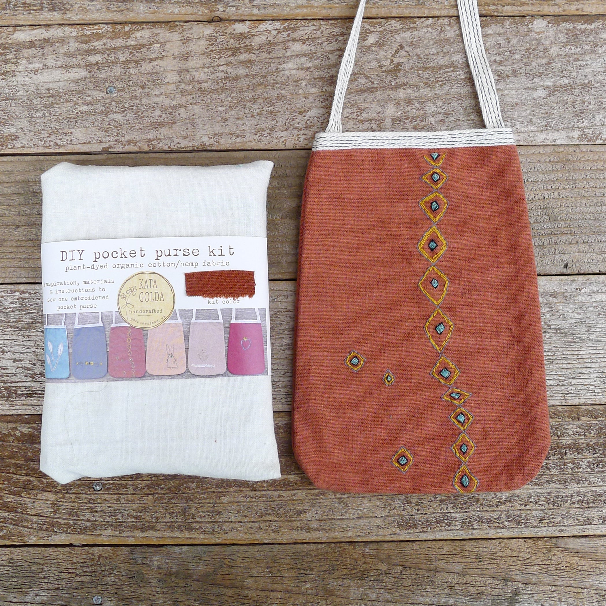 Wristlet Craft Project Bag - Taproot Magazine